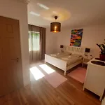 Mirabola