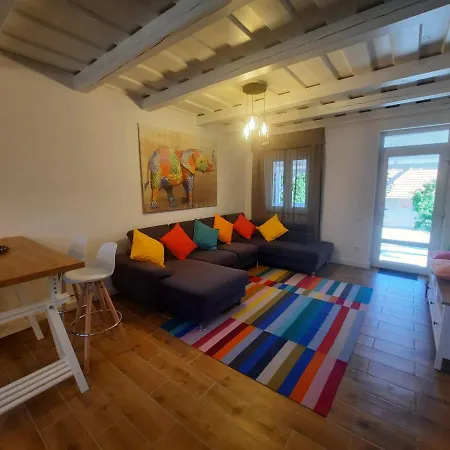 Mirabola Ferienhaus